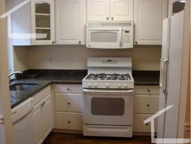 30 Saint Paul St #Apt B - Photo 1 of 1