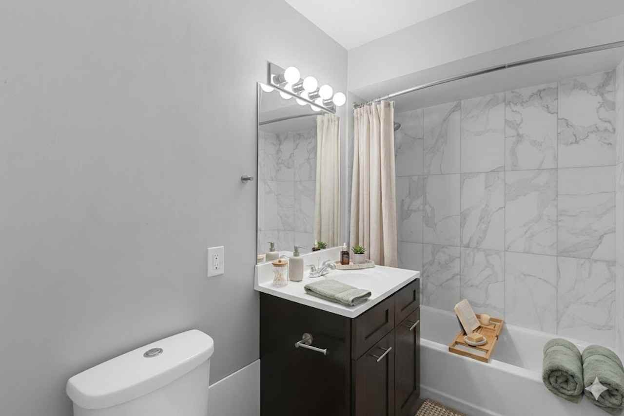 Victory Park Apartments - Photo 4 of 4