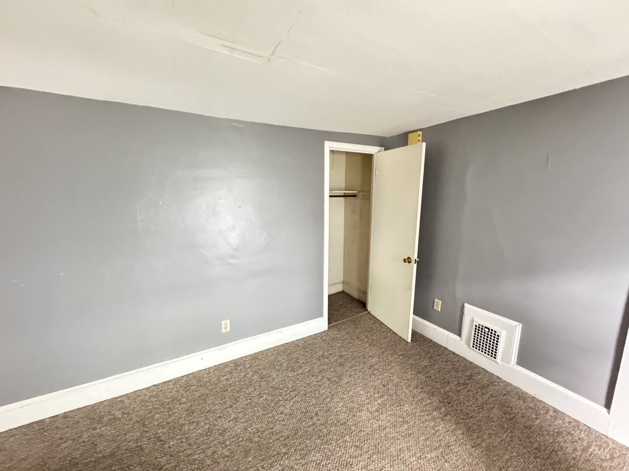 1801 East Main Street - Photo 5 of 20