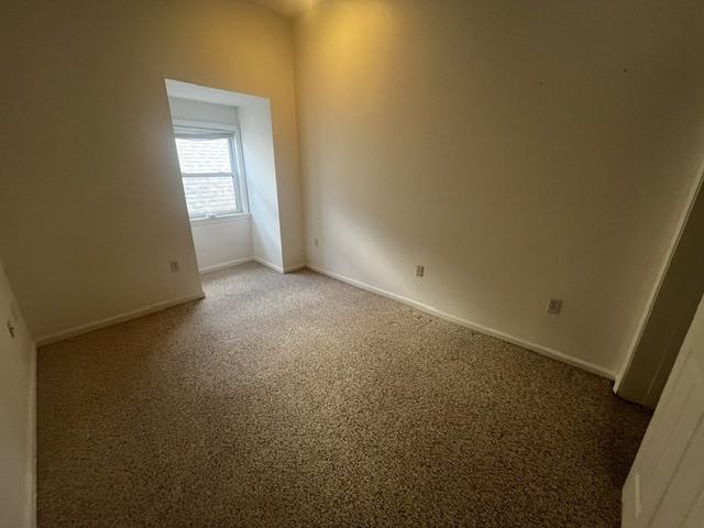 795 Elmwood Avenue - Photo 7 of 8