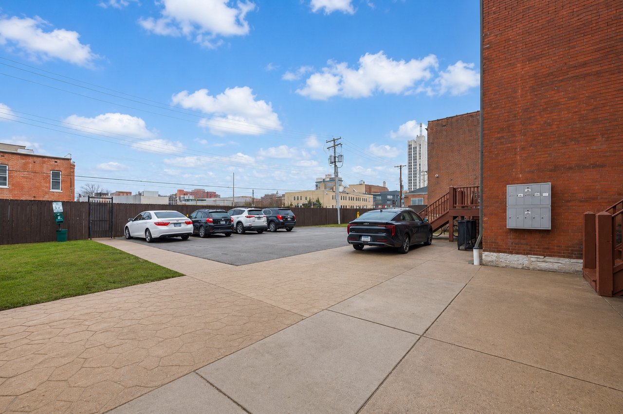 3717-21 Westminster - Photo 4 of 22
