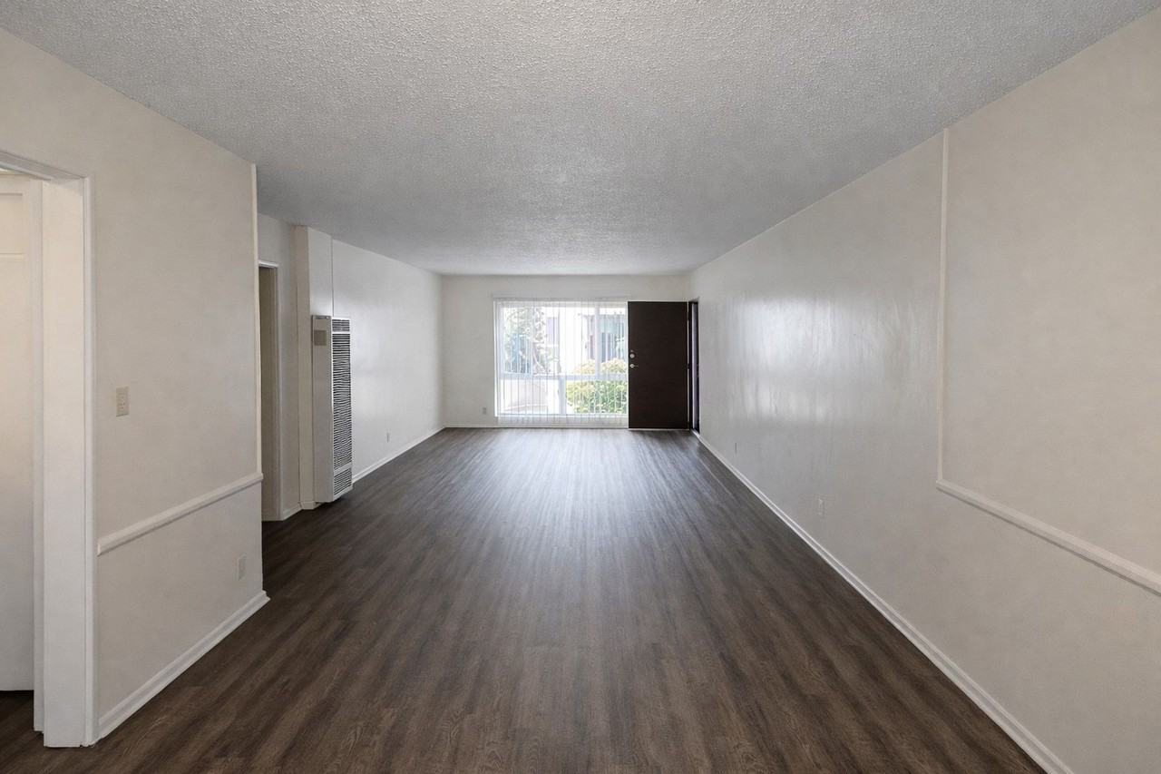 3950 Nicolet Ave. - Photo 6 of 6