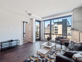 featured image of 811 Washington Ave S