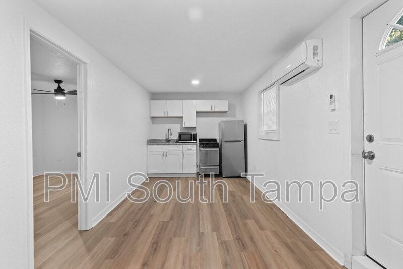 2108 W Saint Louis St #B - Photo 4 of 11