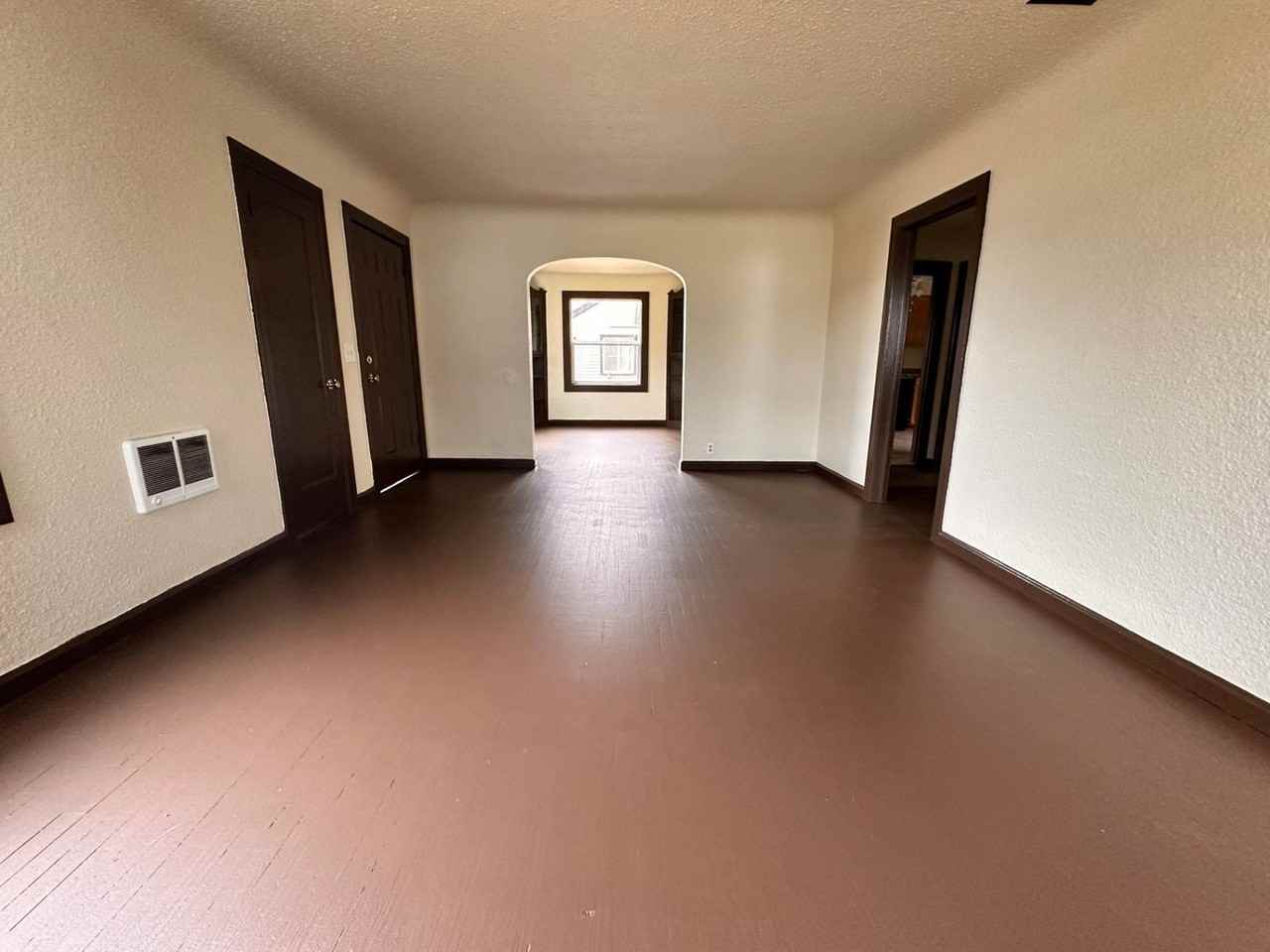 280 21st St - Photo 5 of 20