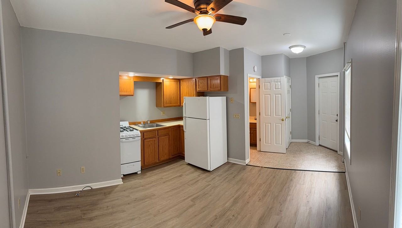 29 E Pulteney St - Photo 2 of 6
