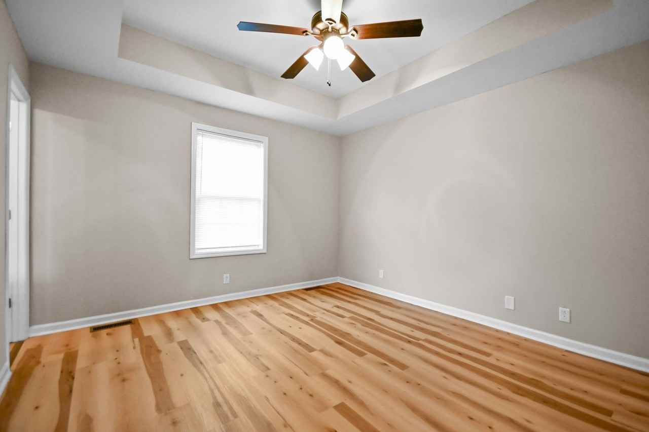 134 Monarch Ln - Photo 7 of 13