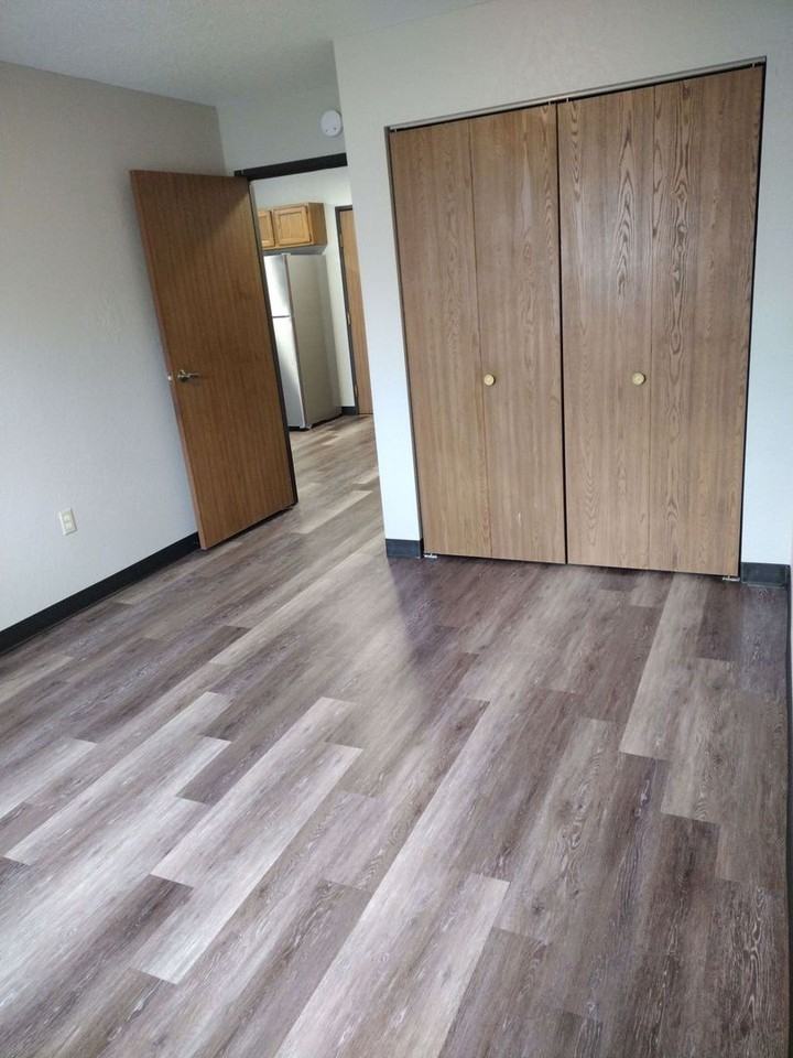 Lakeport Village - Photo 5 of 23