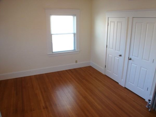 17 Grafton St - Photo 7 of 20