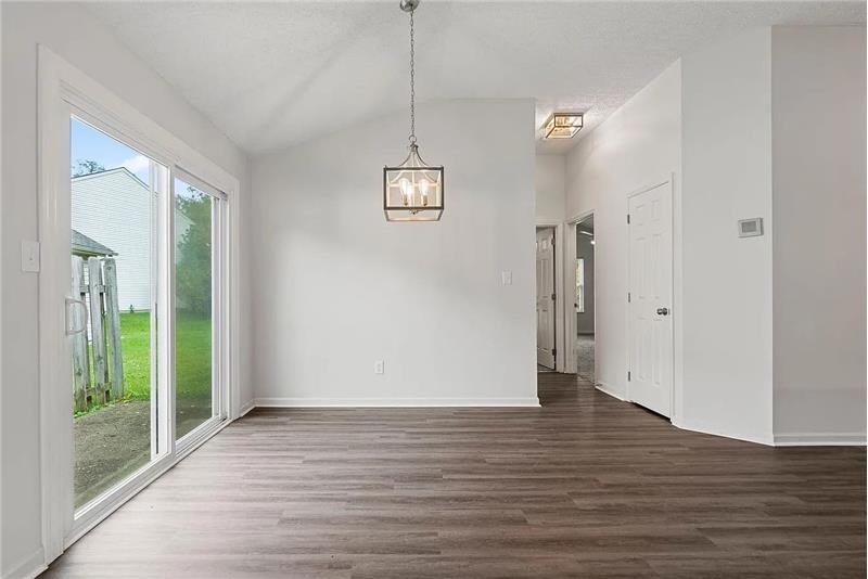 1243 Morning Side Dr - Photo 5 of 20