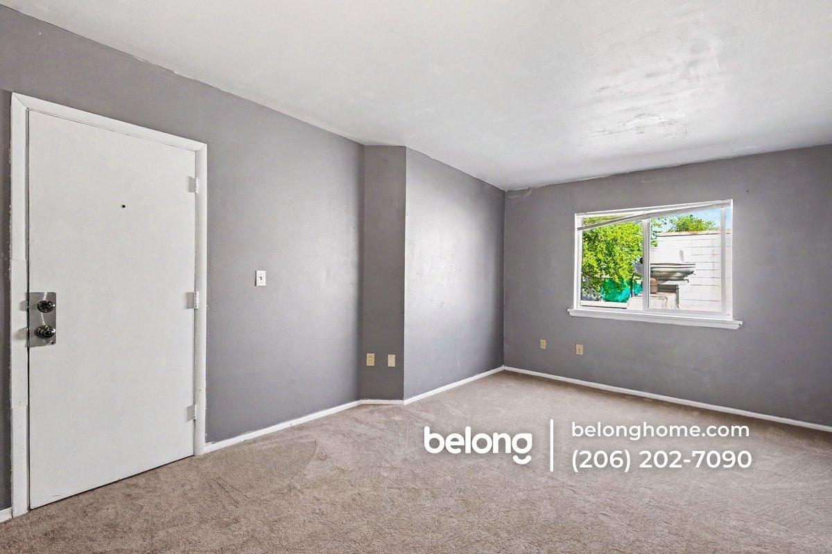 9454 17th Ave Sw #205 - Photo 7 of 11