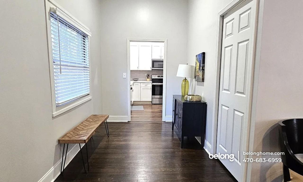 2511 Susan Ln Sw - Photo 5 of 15