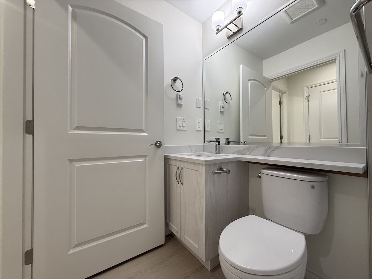 2936 East 2nd Avenue - Photo 7 of 28