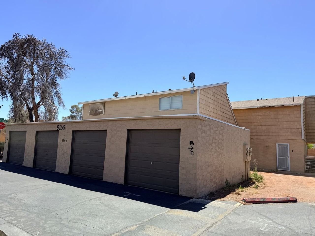 5165 Gray Ln #B - Photo 2 of 13