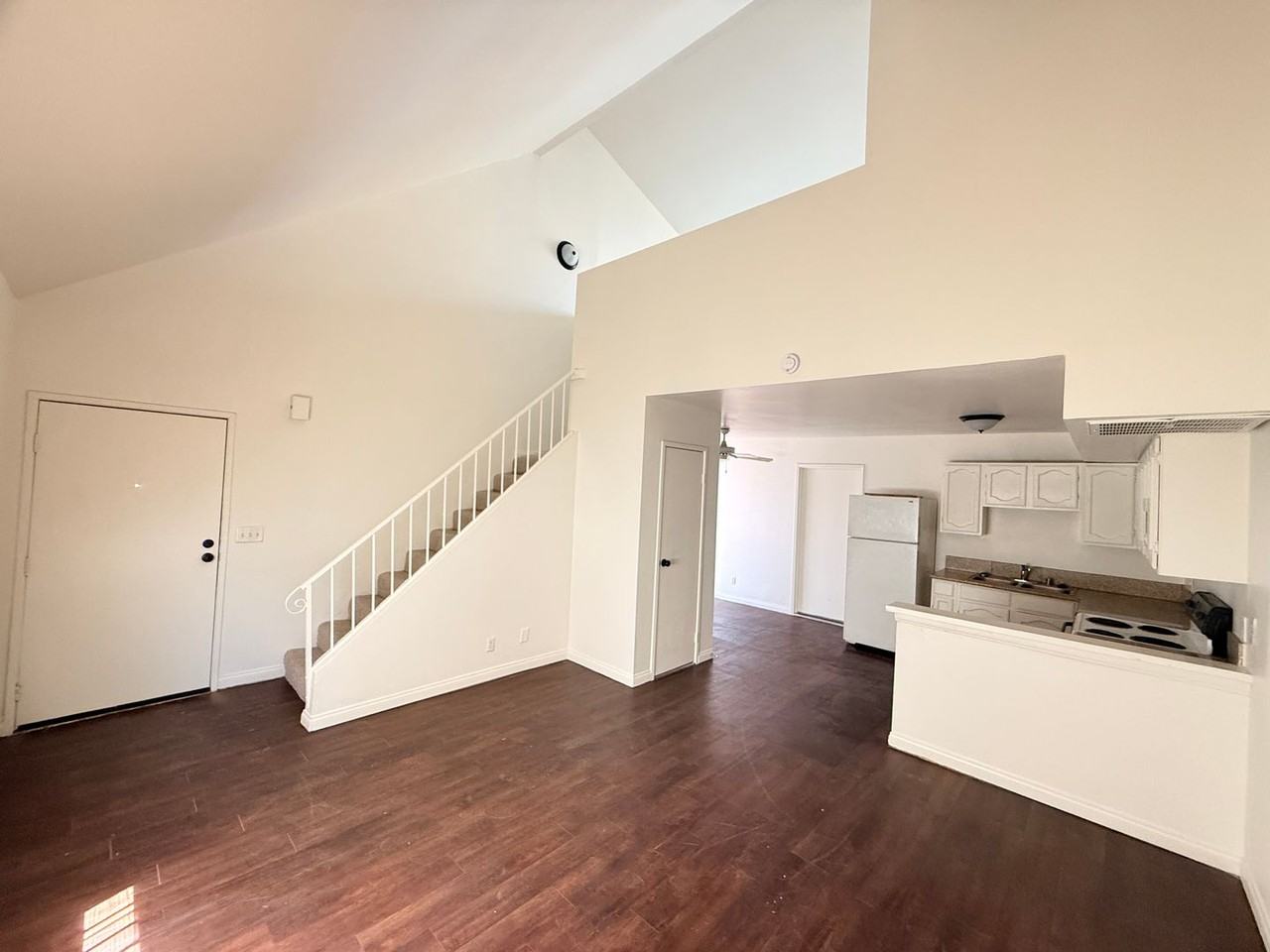 5165 Gray Ln #B - Photo 7 of 13