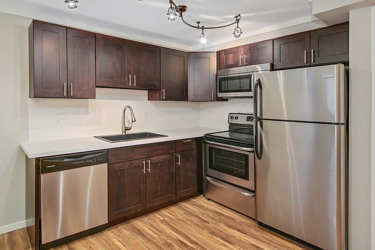Granview Apartments - Photo 2 of 23