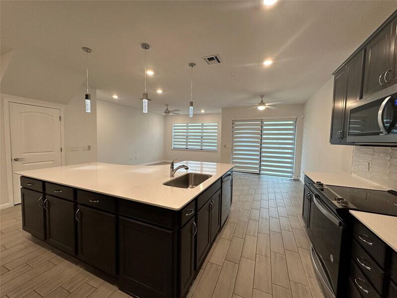 8191 Cinch Way #8191 - Photo 4 of 29