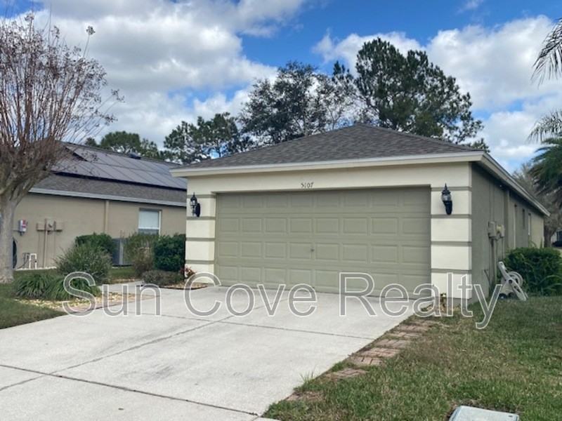 5107 Gato Del Sol Cir - Photo 3 of 35