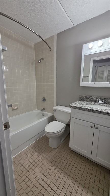 25 S Point Dr #203 - Photo 5 of 14