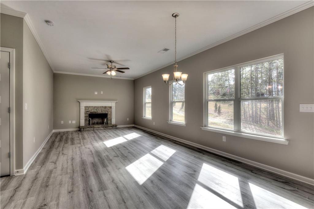 106 Belmont Ln - Photo 4 of 25