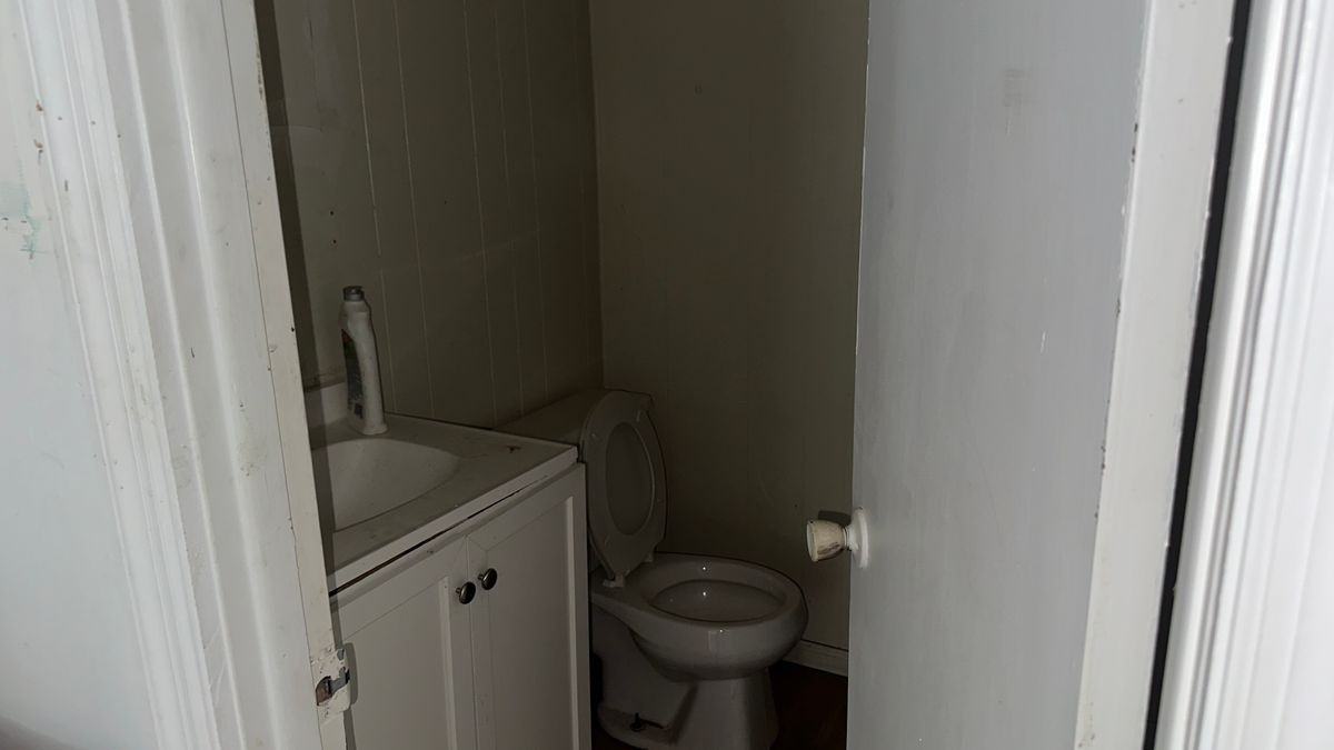 49A Main St - Photo 3 of 43