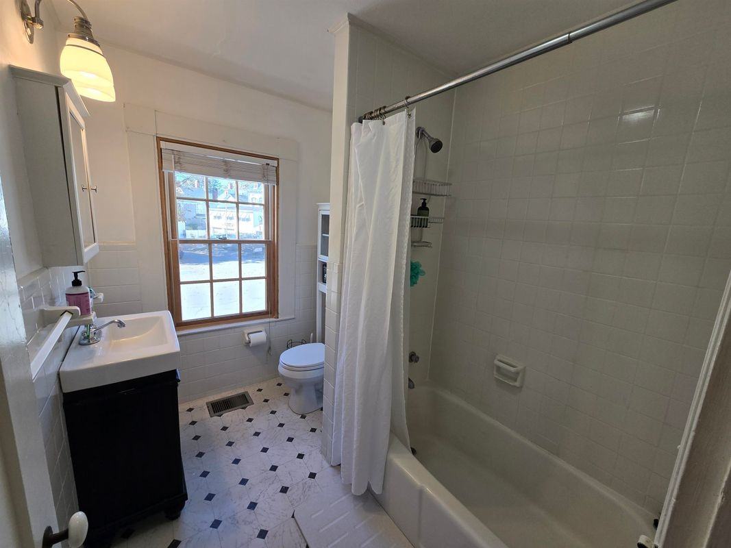 119 Summer St ##1 - Photo 7 of 24