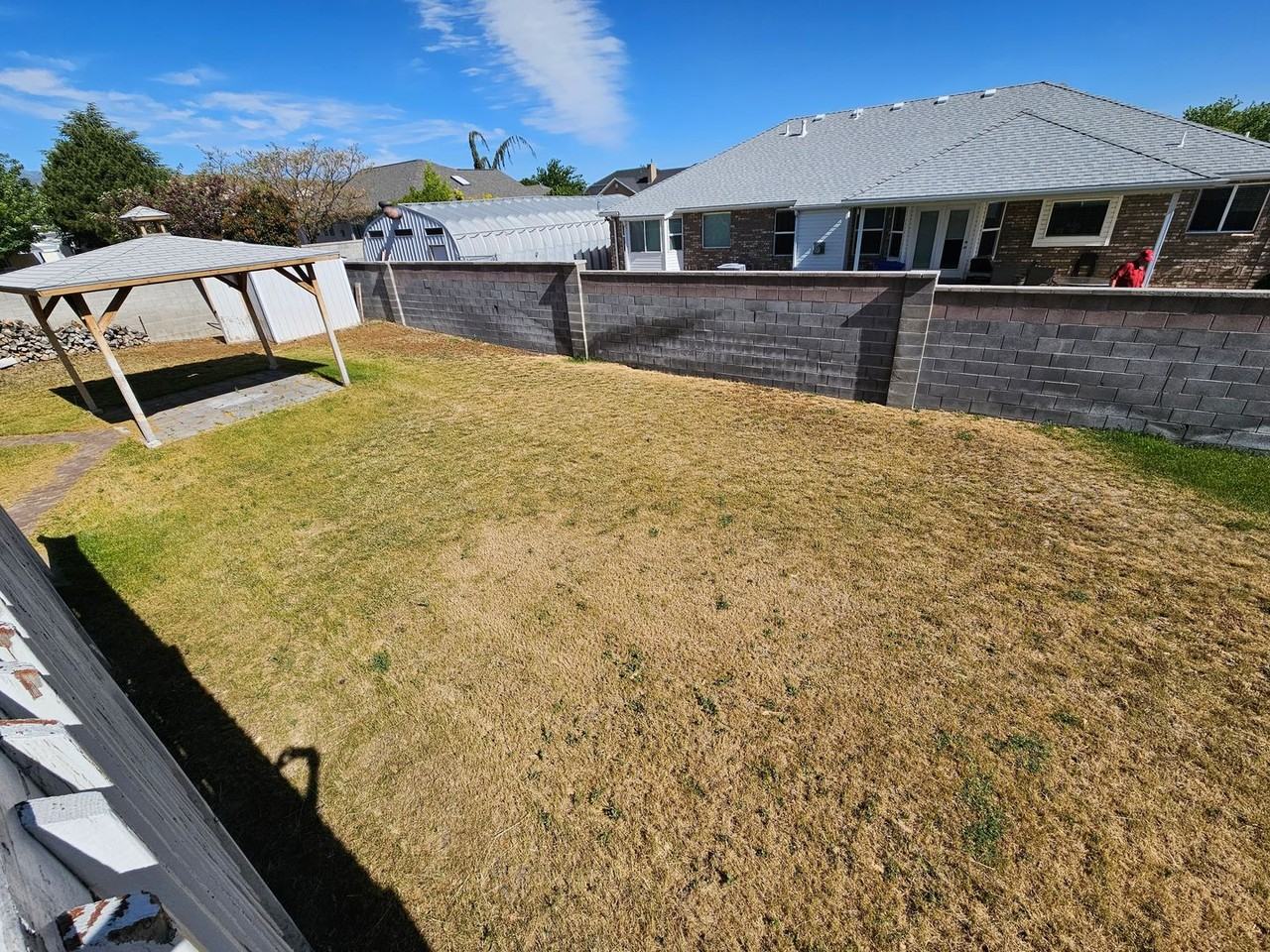 4698 Colander Dr - Photo 4 of 47