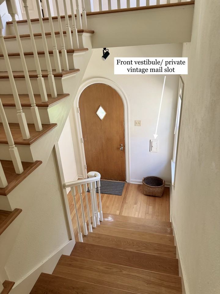 325 E Rosewood Ave - Photo 6 of 32