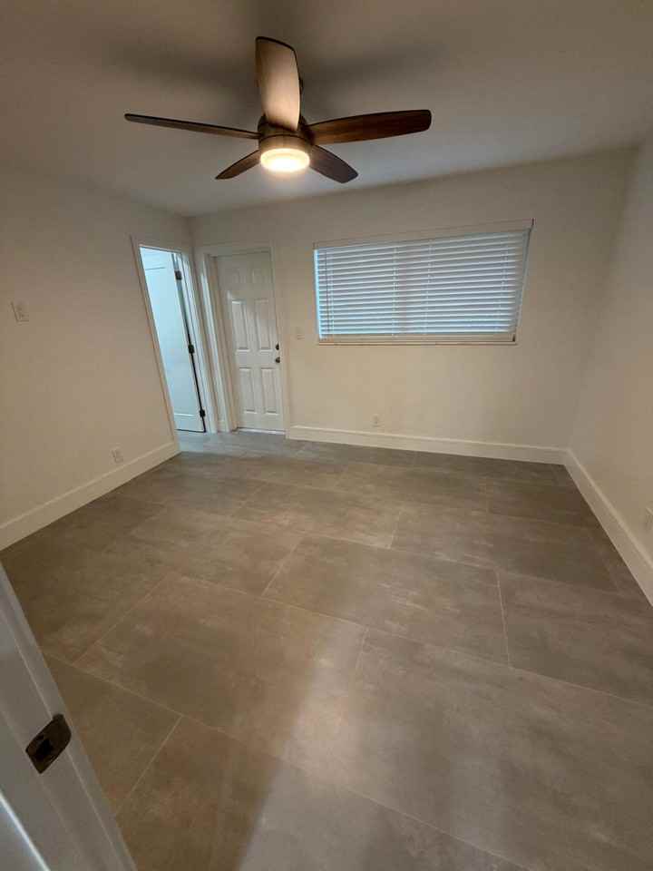 1133 Ne 16th Ave #10 - Photo 6 of 24