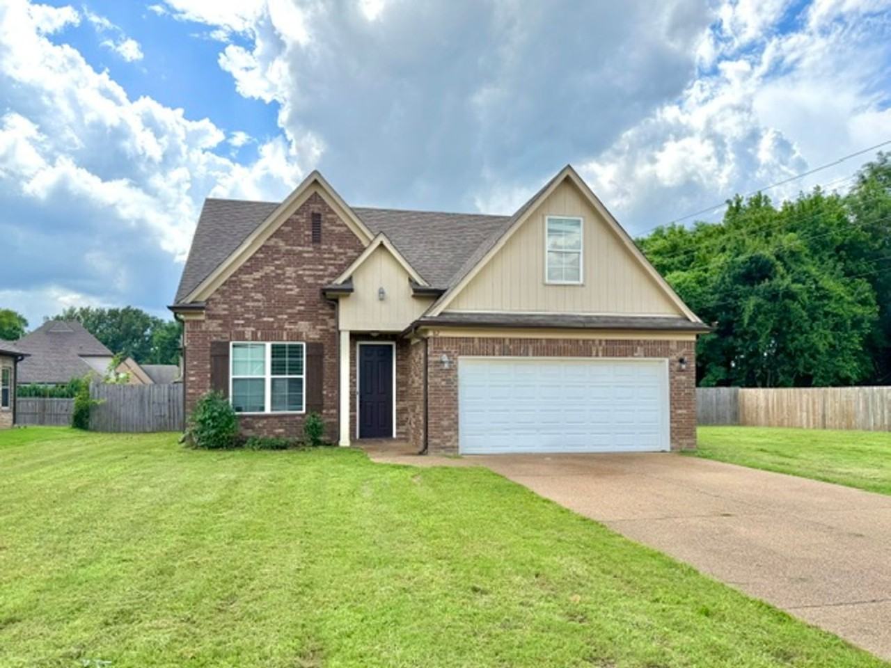 82 Clear Springs Dr