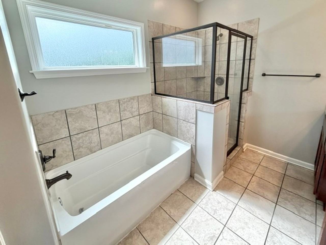 82 Clear Springs Dr - Photo 7 of 11