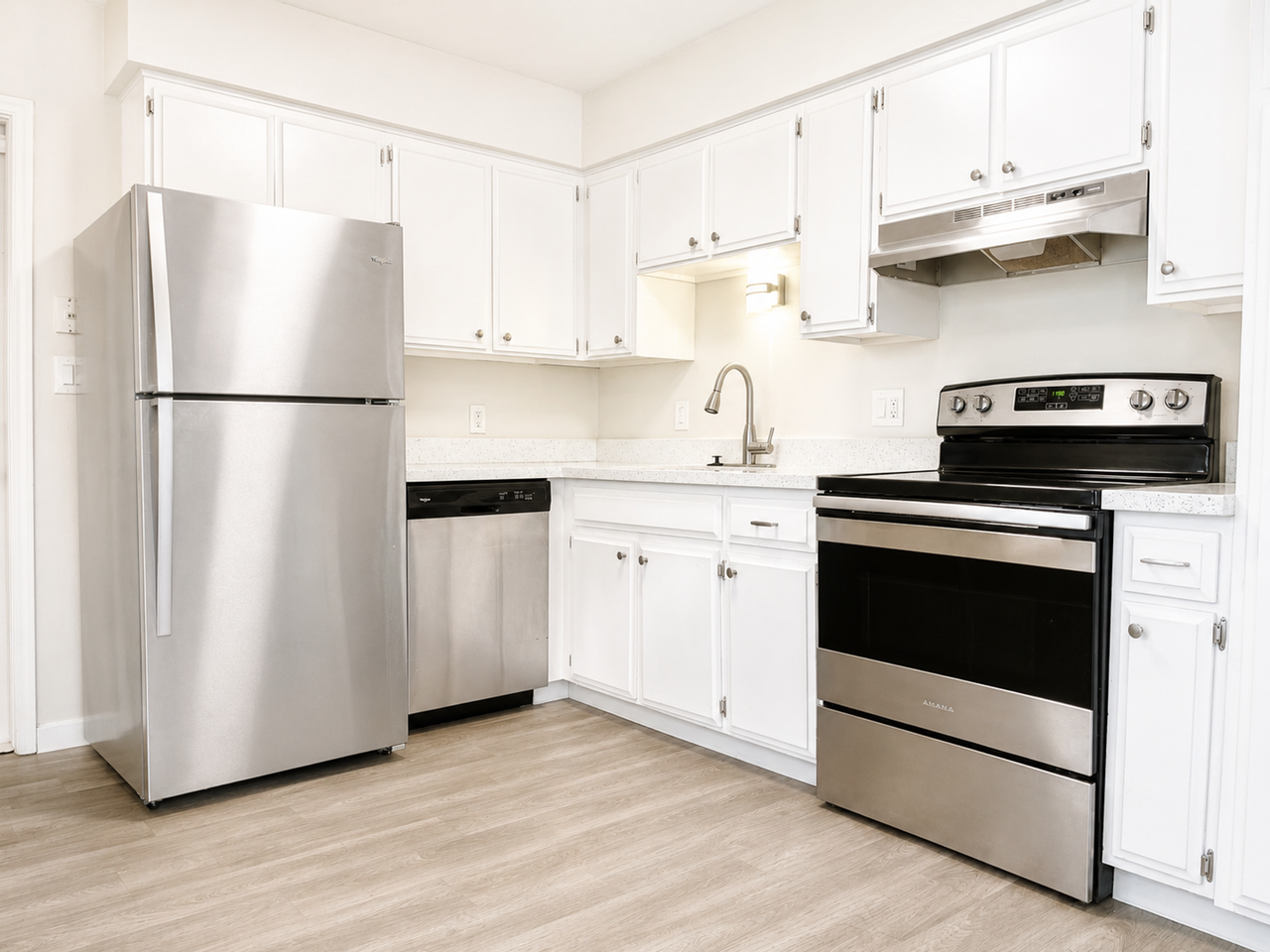 Stunning Modern Apartments in the Heart of Tempe! - Photo 4 of 9