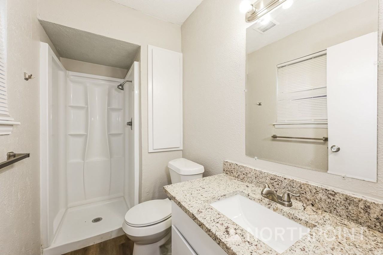 7225 Harold Walker Dr - Photo 7 of 16