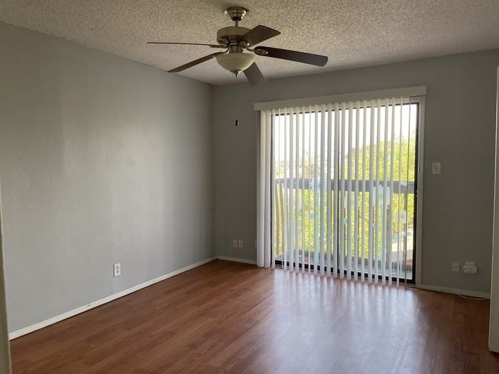 1601 Taylor Gaines St #B - Photo 7 of 11