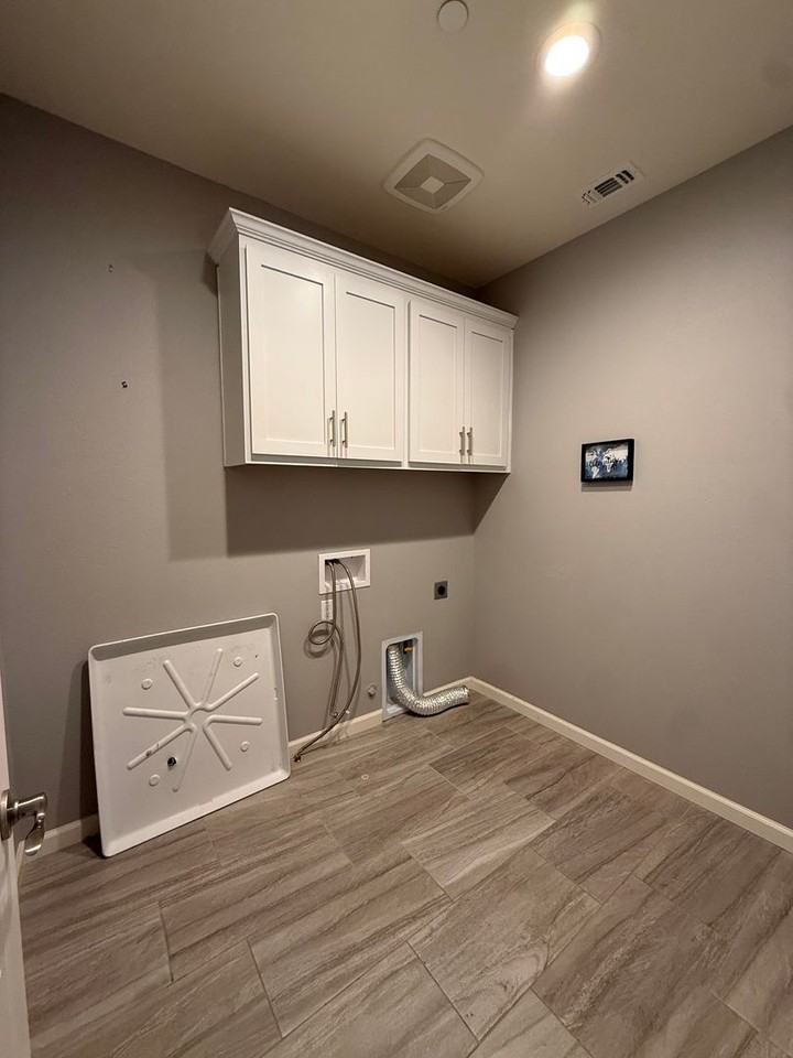 3672 Iskenderun Ave - Photo 7 of 15