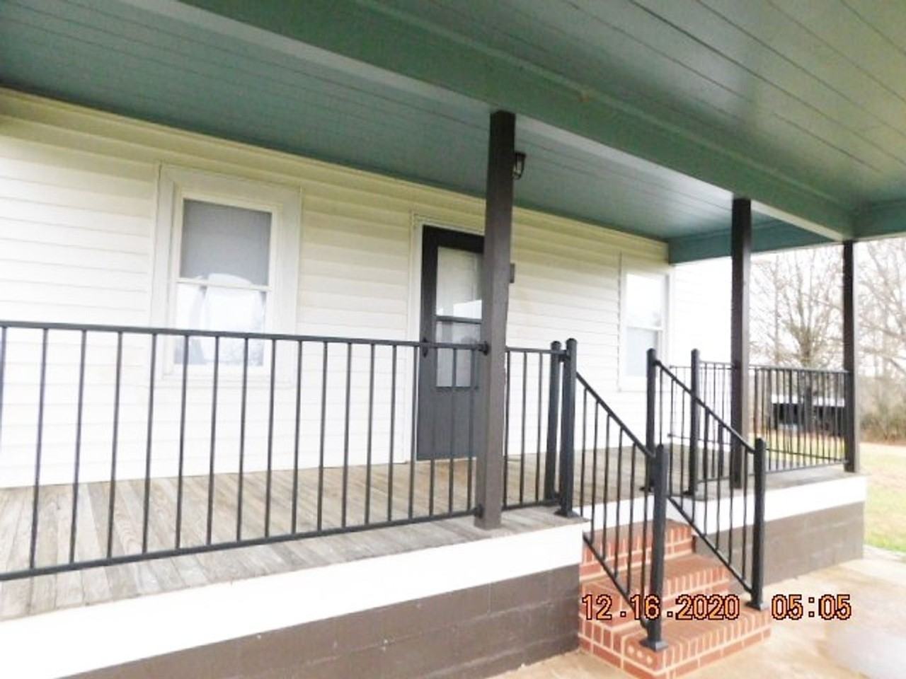 2955 Beatty Rd - Photo 3 of 11