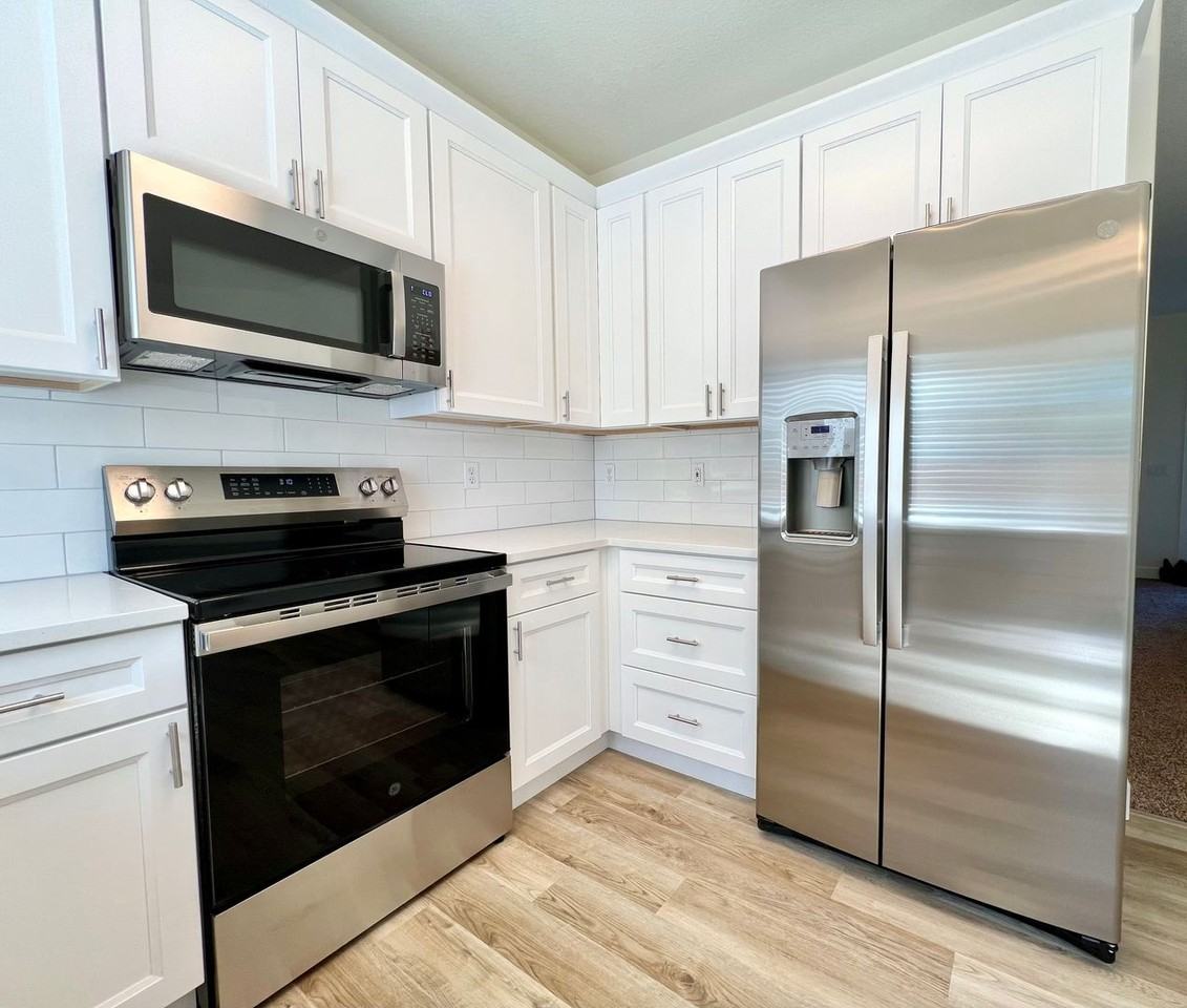 16733 Ne Halsey St - Photo 5 of 28