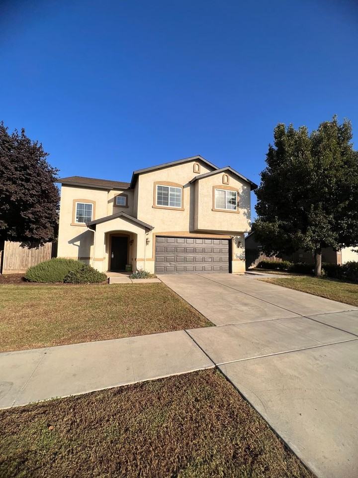 2956 Sauvignon St - Photo 2 of 14