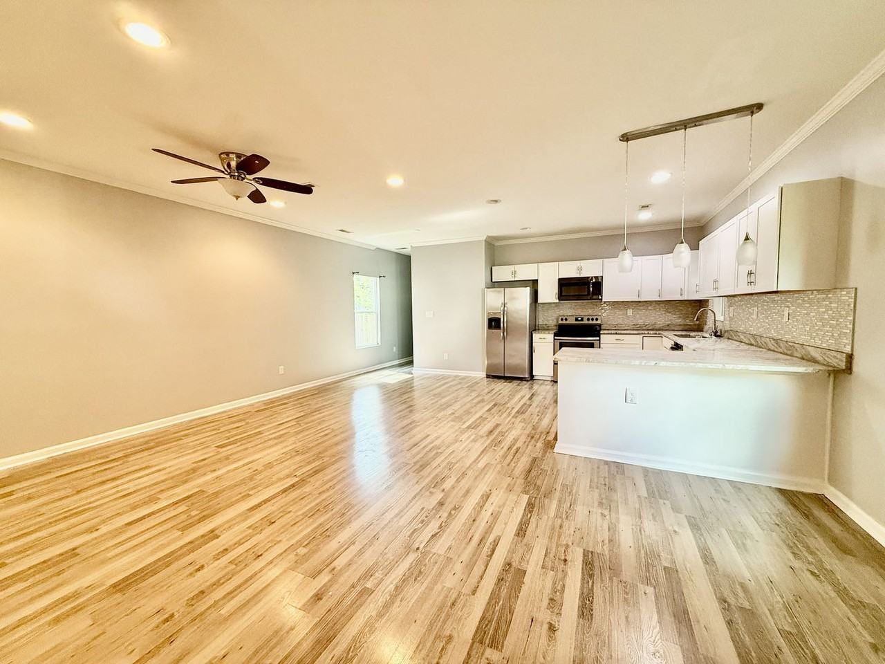 4205 Dartmouth St - Photo 2 of 22