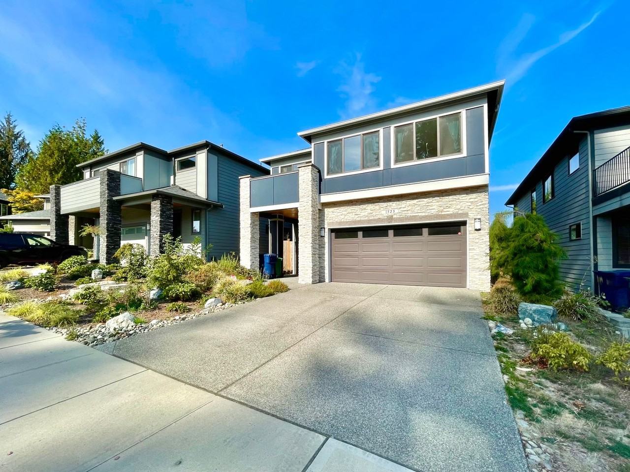 1525 184th St Sw - Photo 2 of 28