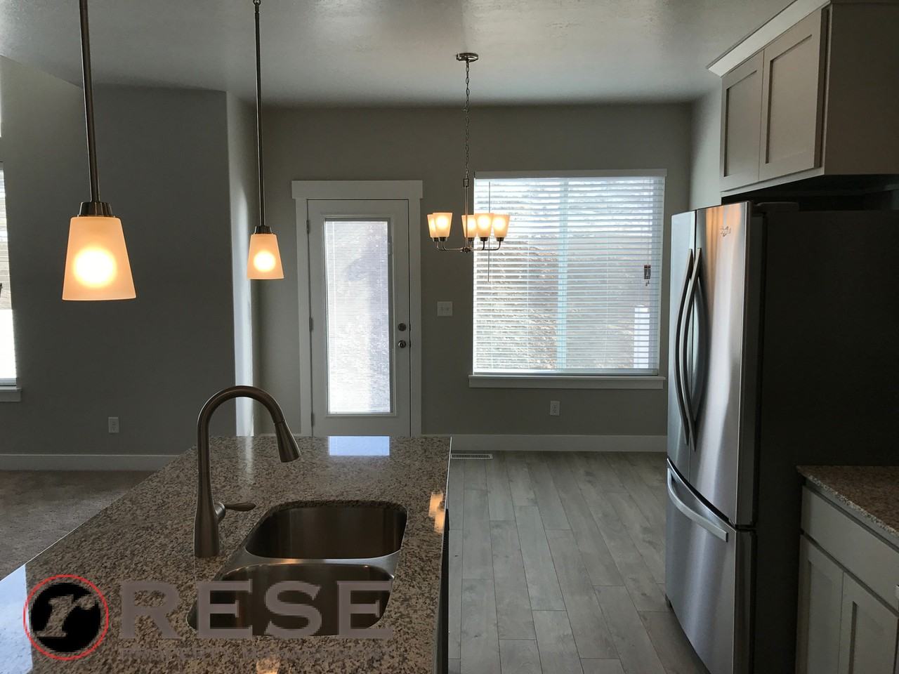 903 W Skyraider Ln - Photo 5 of 38