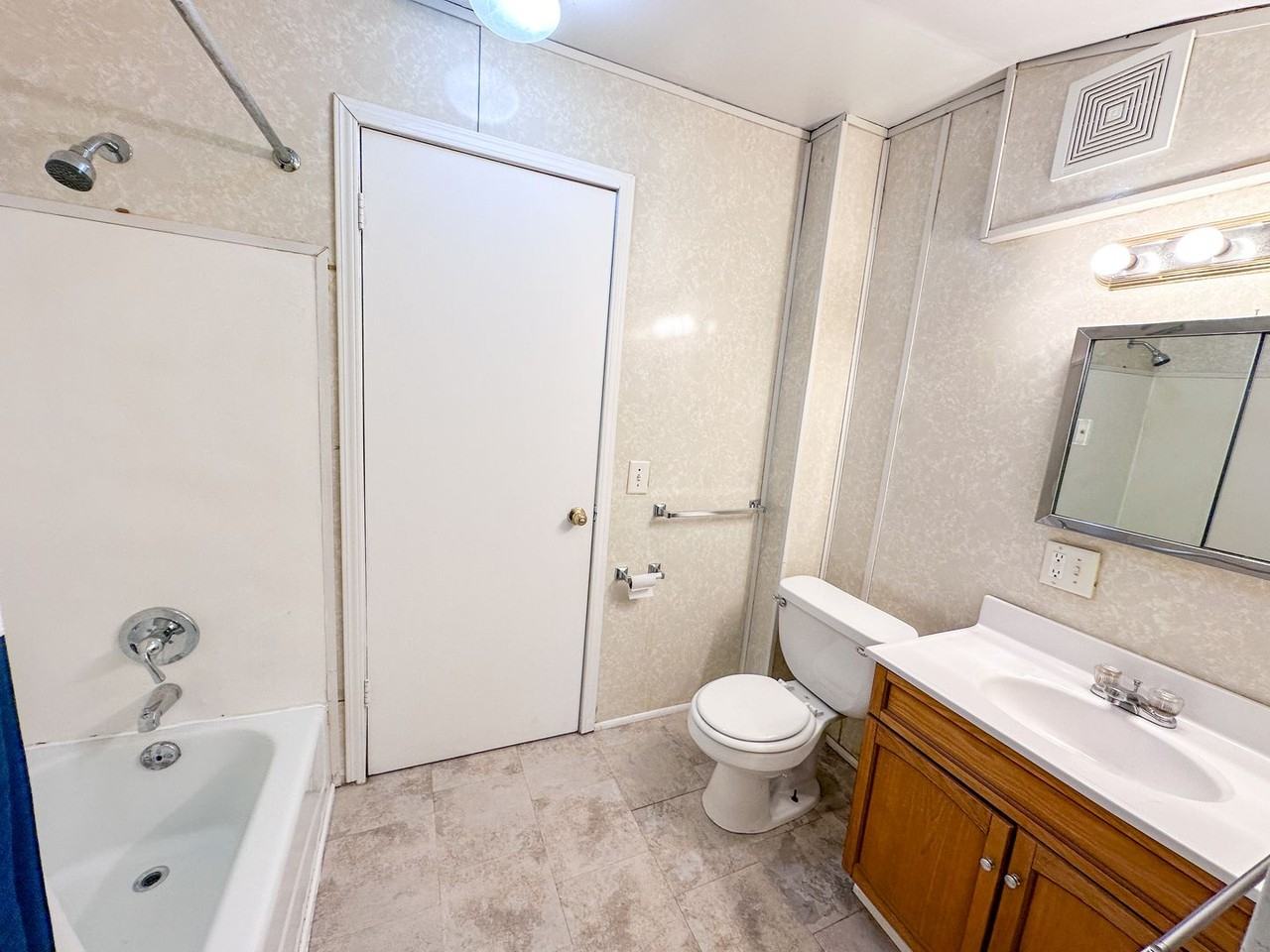1244 Wieland Pl Nw - Photo 4 of 11