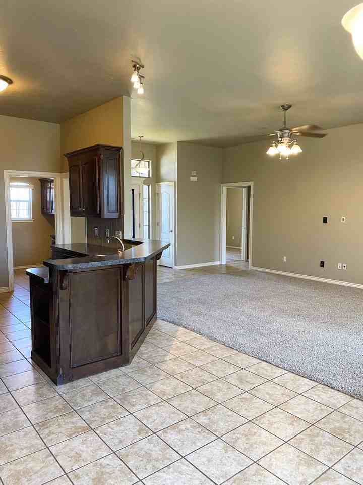 324 Madison Place Dr - Photo 7 of 23