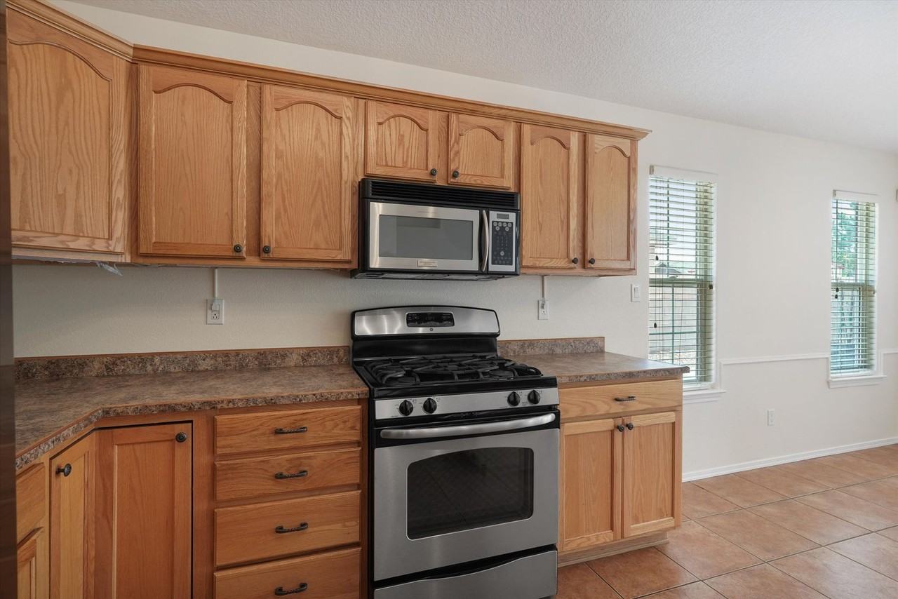 8620 Casa Verde Ave Nw - Photo 7 of 43