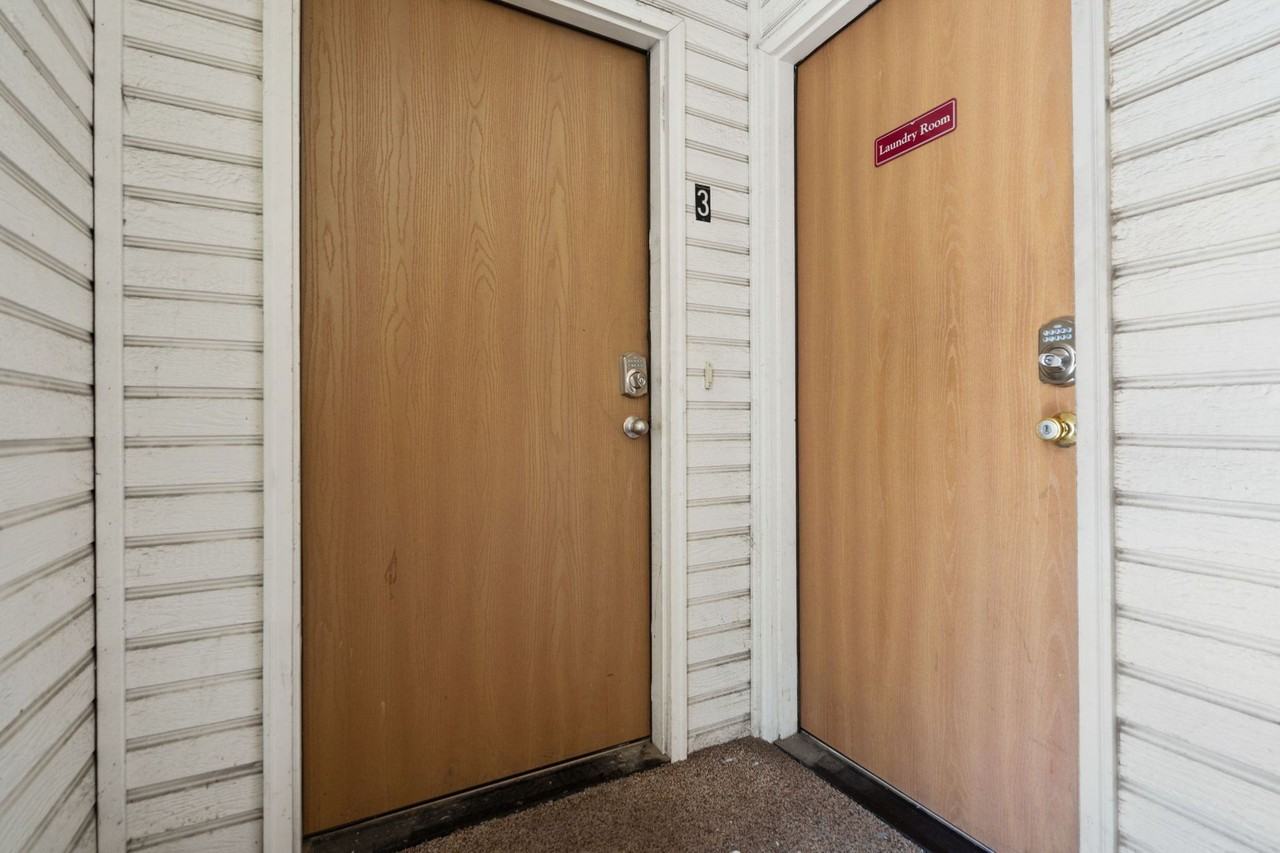 1919 11th Avenue - Photo 3 of 3