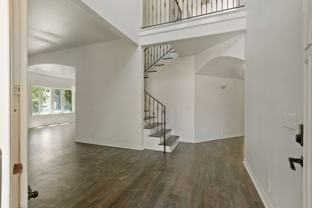 22100 Tiara St - Photo 1 of 1