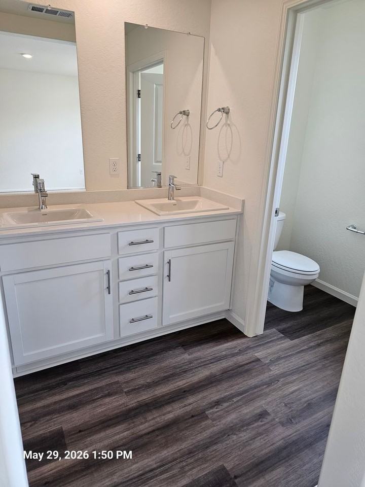1927 Oak Falls Ct - Photo 4 of 12