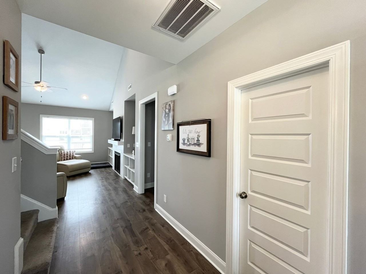 54 Gumtop Dr - Photo 4 of 37