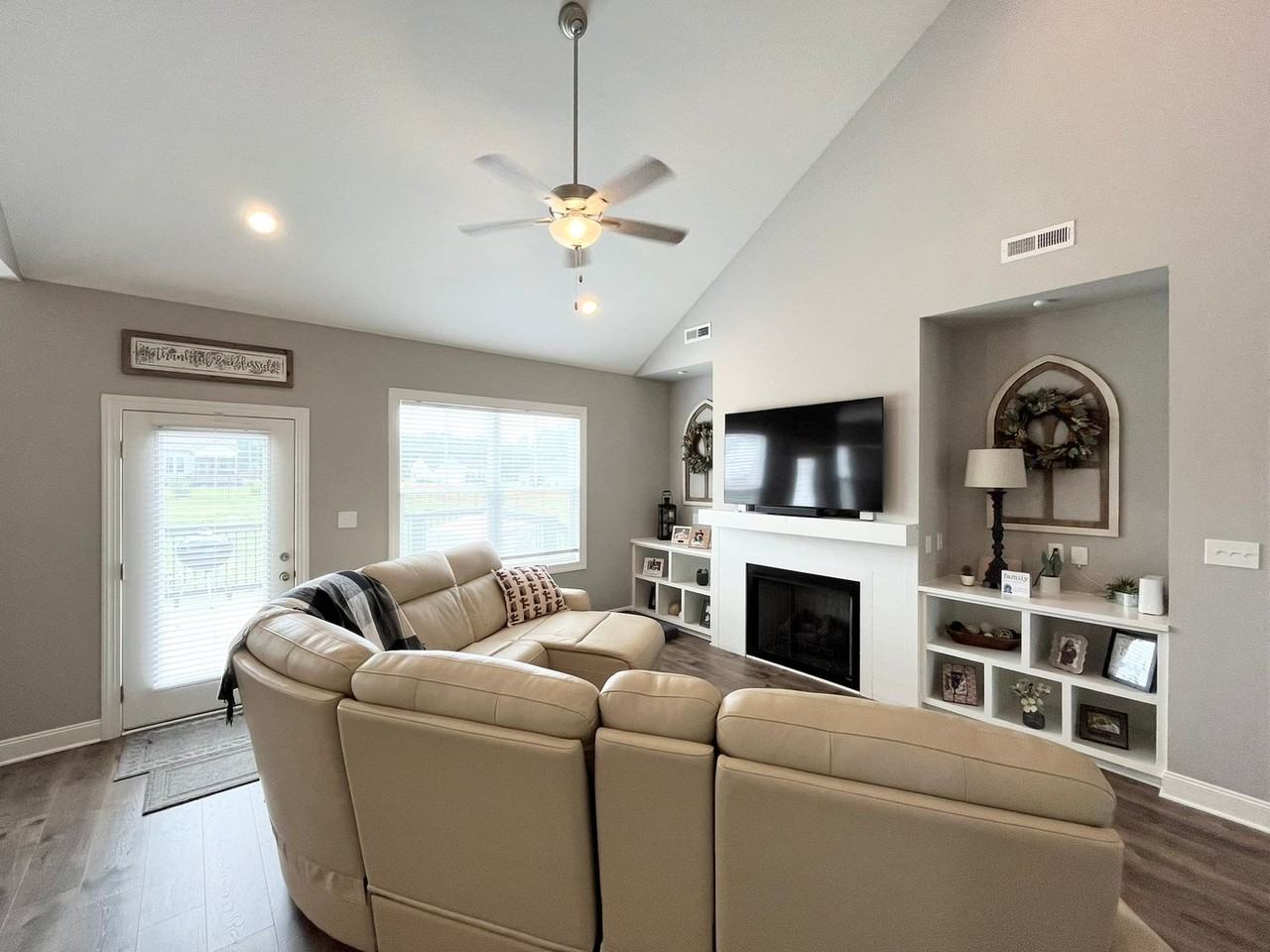 54 Gumtop Dr - Photo 7 of 37
