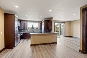 featured image of 751 351, 451, 551, 651, 751 Dakota Street